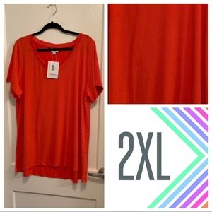 🦄 Solid RED Christy T 🦄